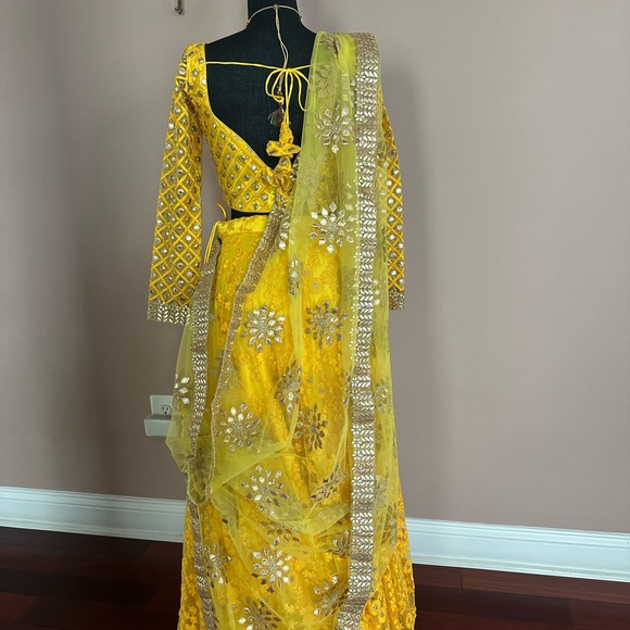 Stunning Yellow Lehenga - Perfect for Haldi Functions - Size S/M - Picture 3 of 5